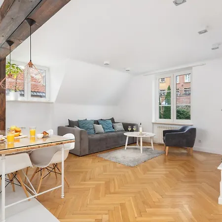 Apartamento Rent Like Home - Brzozowa 22