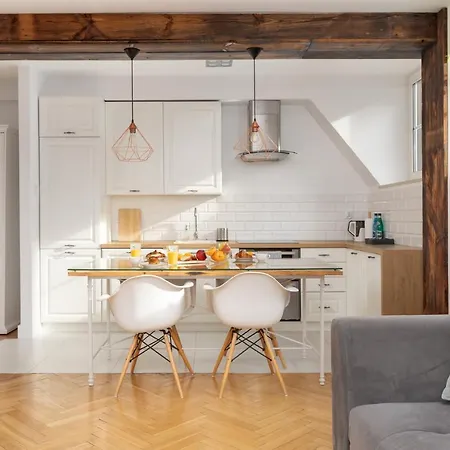 Rent Like Home - Brzozowa 22