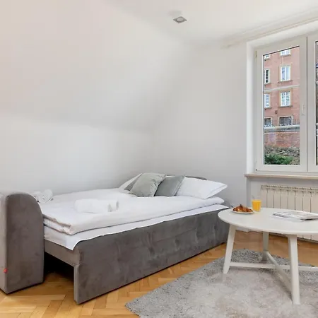 Rent Like Home - Brzozowa 22